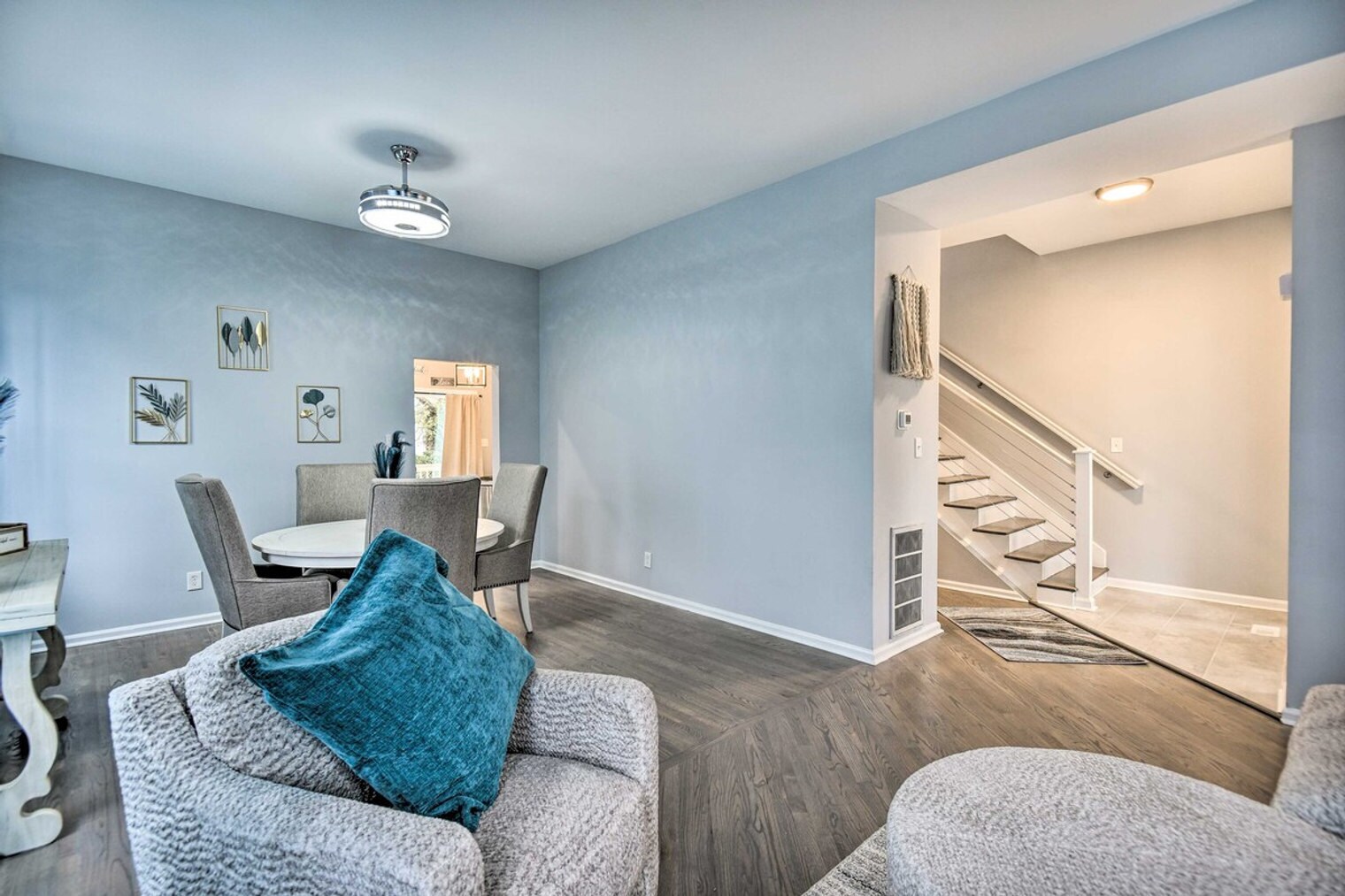 Building Photo - 740 W 31st St