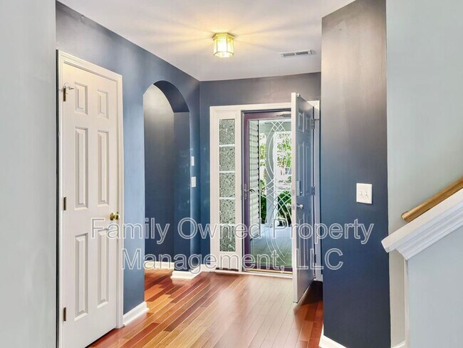 Building Photo - 219 Sweet Alyssum Dr