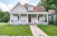 Building Photo - 1022 N 15th St
