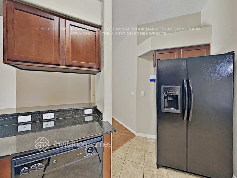 Building Photo - 3922 Rollingsford Cir