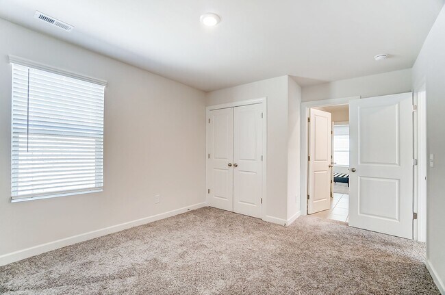 Building Photo - Move-in Ready 3 Bedroom in Mint Hill!