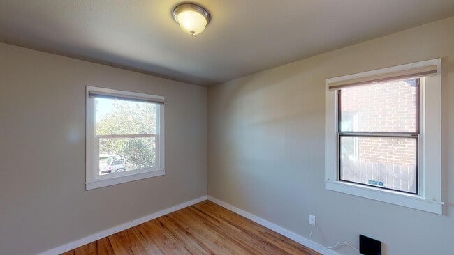 Building Photo - 3420 St Paul St