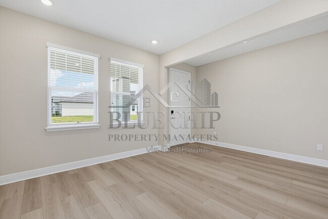 Building Photo - 1129 British Cir