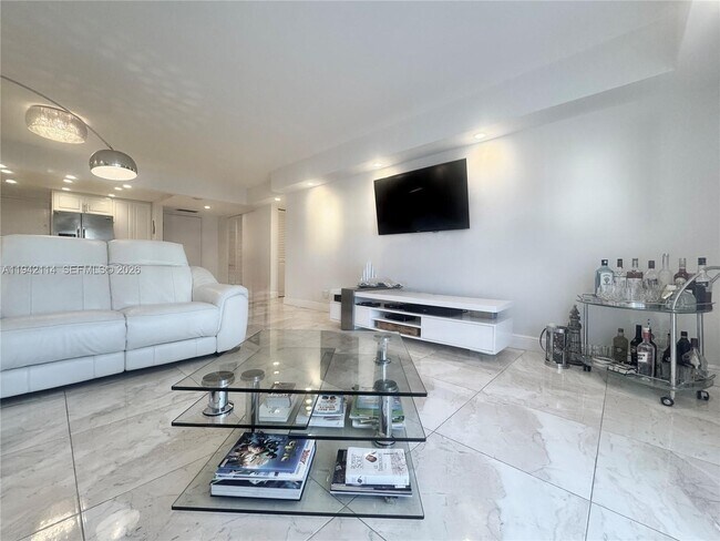 Building Photo - 3800 S Ocean Dr