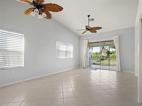 Building Photo - 314 Newport Dr
