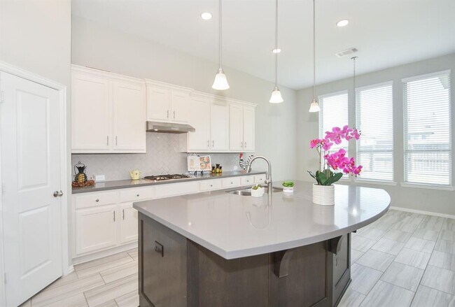 Building Photo - 30518 Night Heron Ln