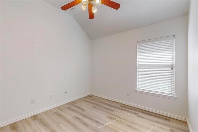 Building Photo - 1720 Bluebird Dr
