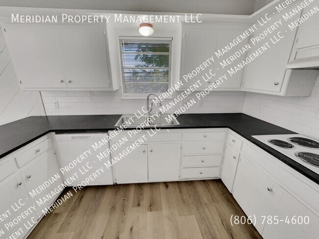 Building Photo - 5613 38th-