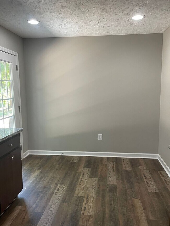 Building Photo - COMING SOON...Charming Townhome Minutes from Tim's Ford Lake!