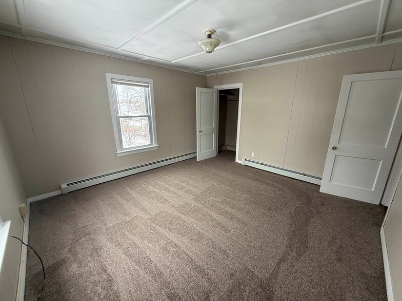 Building Photo - 3 S Garand St