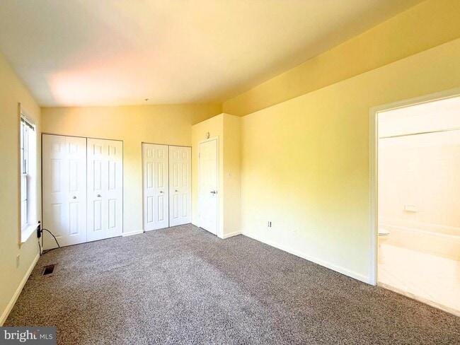 Building Photo - 14051 Jump Dr