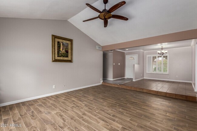 Building Photo - 5138 W Desert Cove Ave