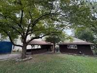 Building Photo - 9518 Marlowe Ave