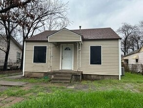 Building Photo - 4020 Lisbon St