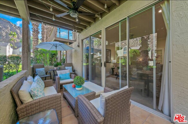 Building Photo - 78155 Cabrillo Ln