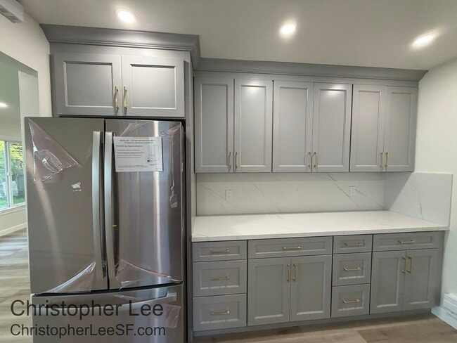 Building Photo - 848 Beechwood Dr