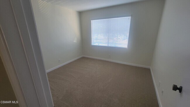 Building Photo - 2075 Sierra Pl