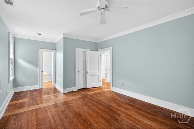 Building Photo - 417 E 49th St