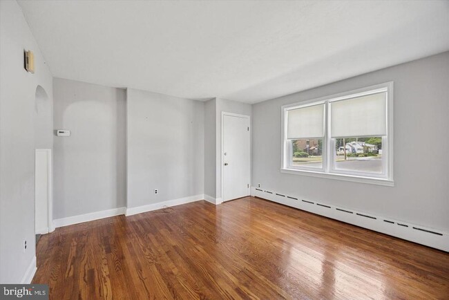 Building Photo - 63 Eldridge Ave