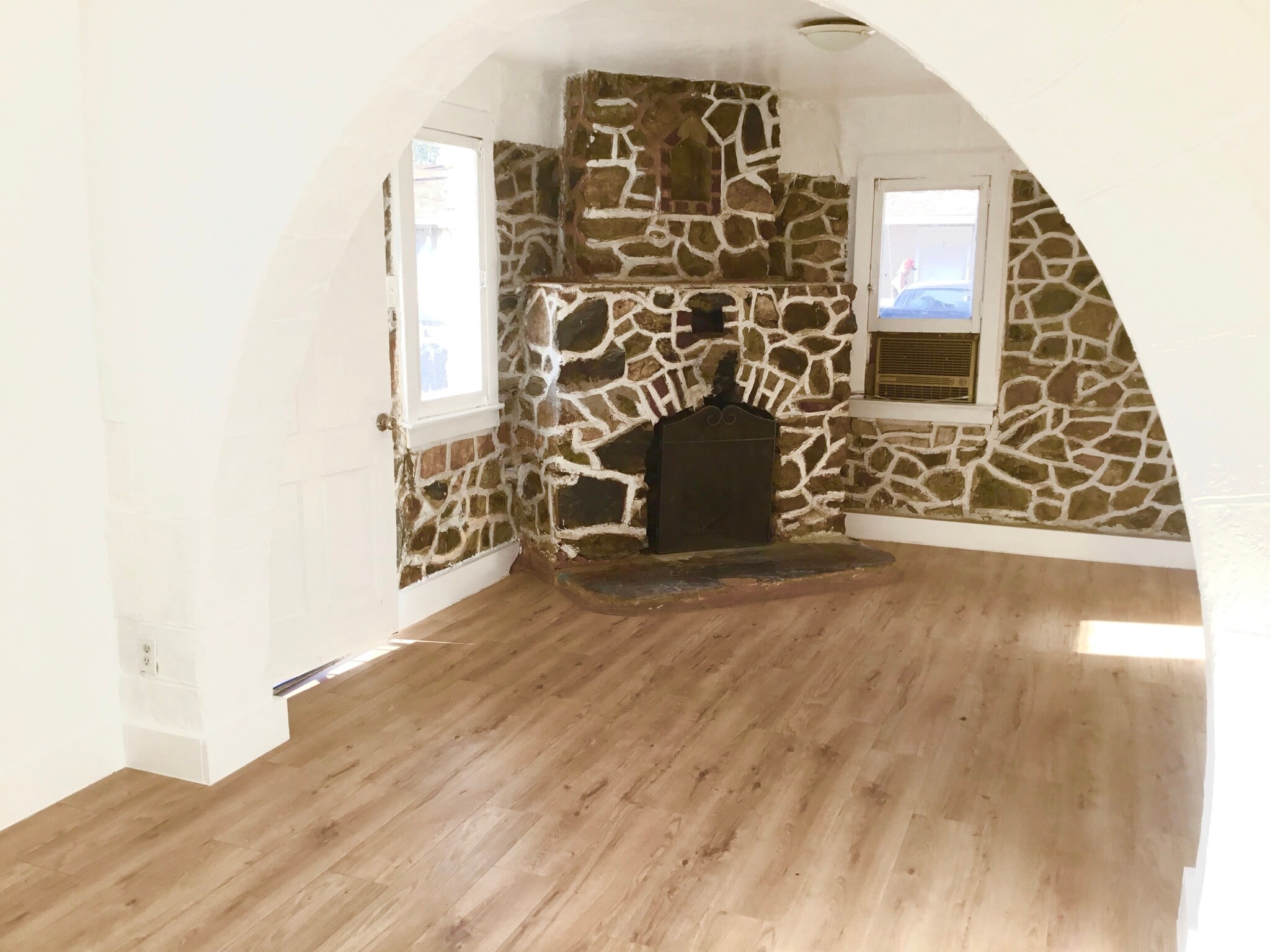 livingroom - 11 Hemstalk Ct