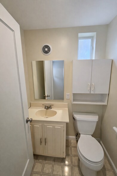 Building Photo - 6344 Alderson St