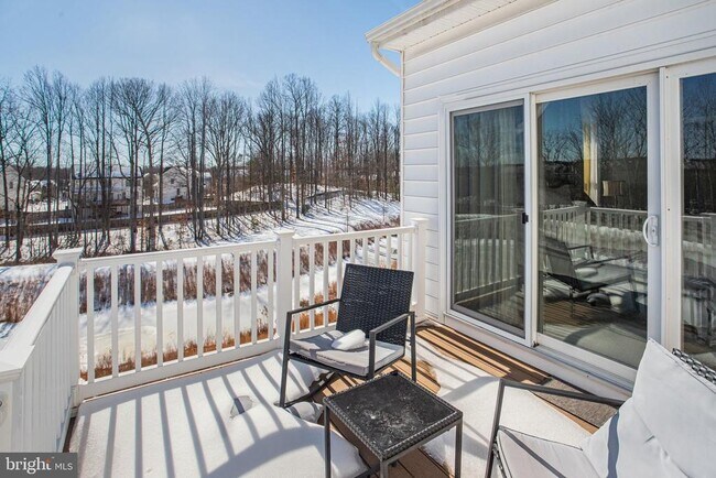 Building Photo - 12950 Blue Sky Pl