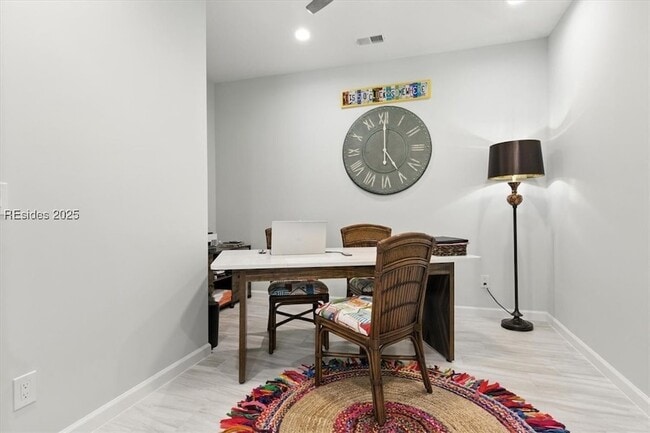 Building Photo - 1807 Good Life Wy