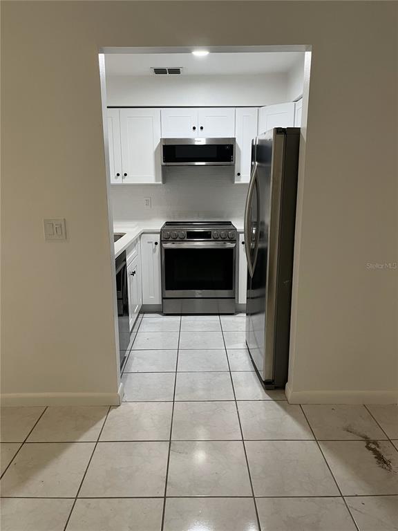 Building Photo - 8433 Laurelon Pl