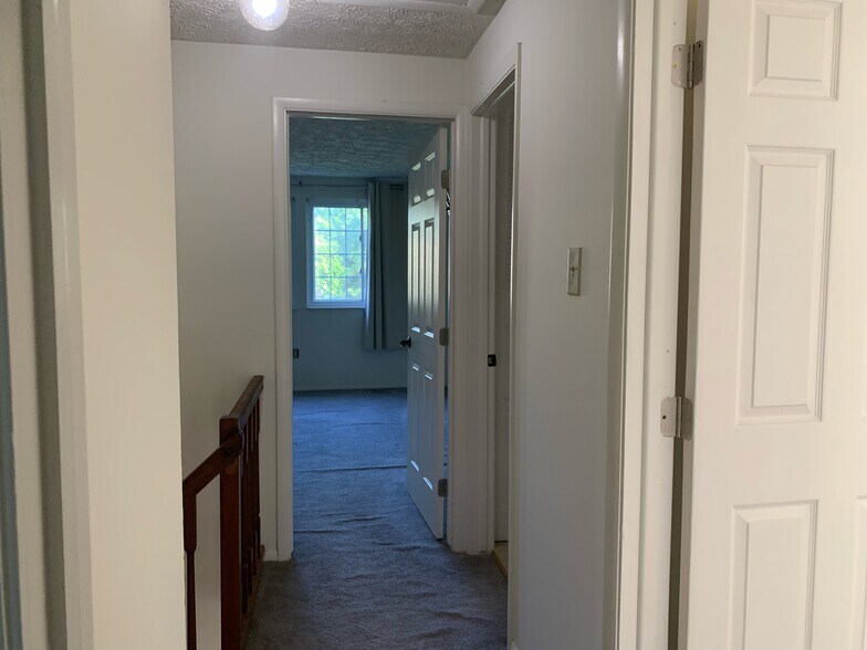 Building Photo - 7700 Fawn Ct