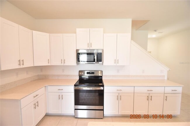 Building Photo - 6252 Shiner St