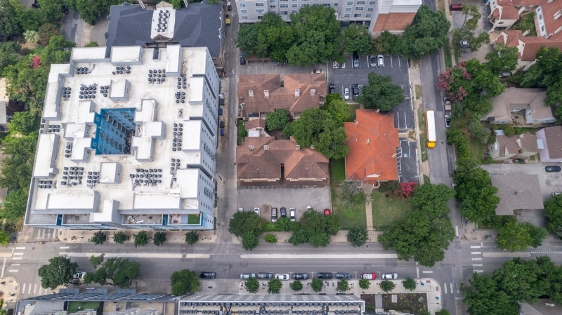 Building Photo - 2210 Rio Grande St