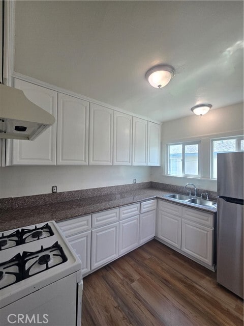 Building Photo - 4509 Ivar Ave