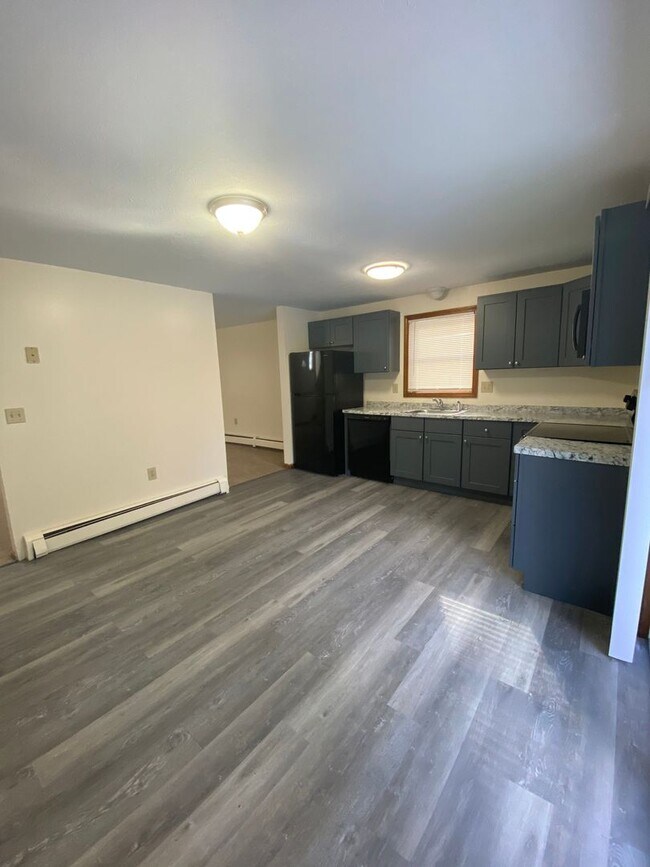 Interior Photo - Hudson Ridge