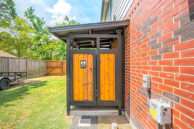 Building Photo - 29518 Timber Trail St