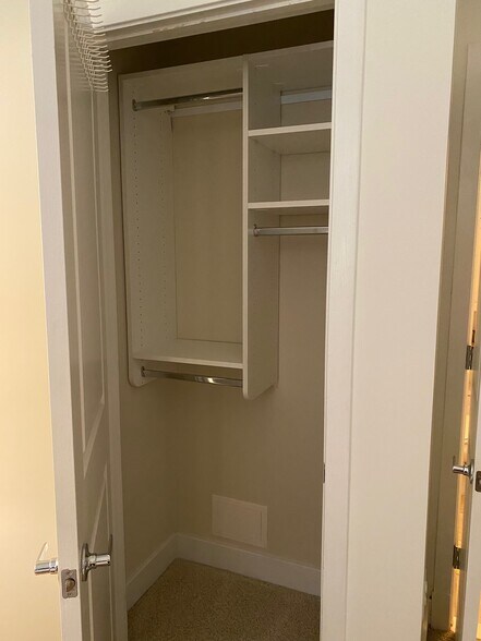 Building Photo - 1211 13th St NW