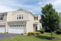 Building Photo - 4121 Blackstone Dr