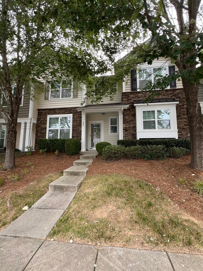 Building Photo - 229 Misty Knoll Ln