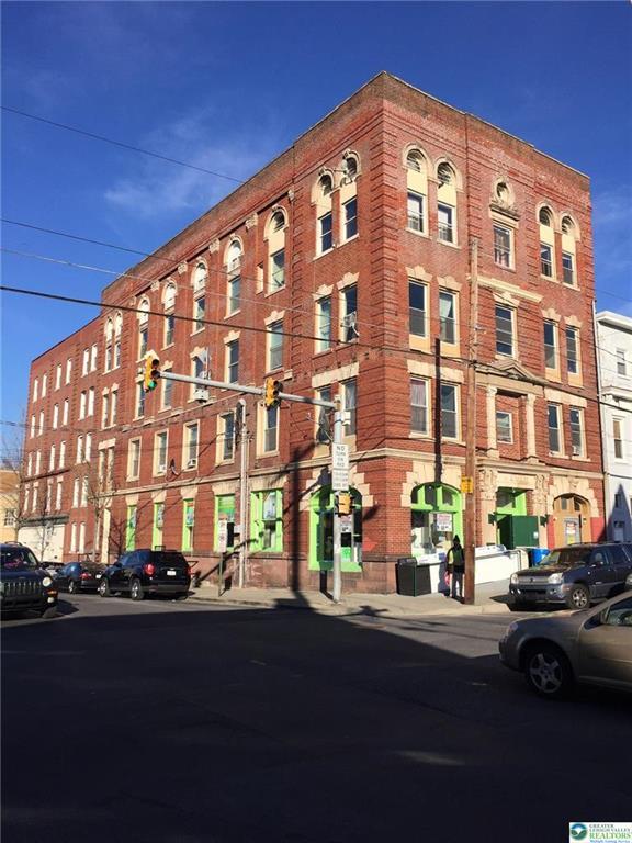 Primary Photo - 402 Ridge Ave