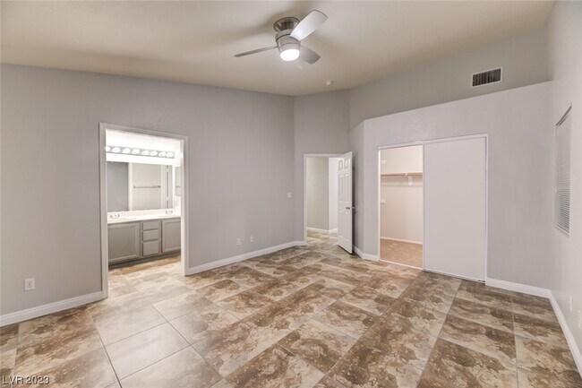 Building Photo - 116 Appian Way