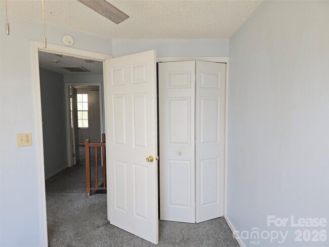 Building Photo - 5115 Fair Wind Ln