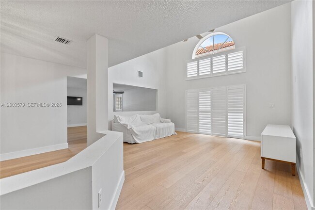 Building Photo - 237 NW 100th Ave