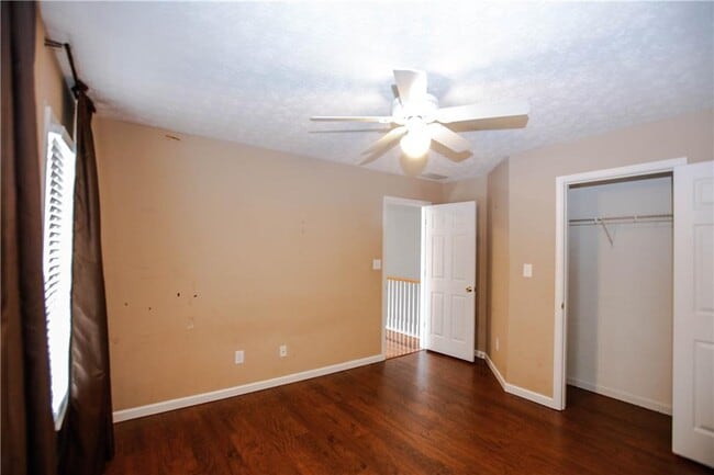 Building Photo - 435 Chandler Ct