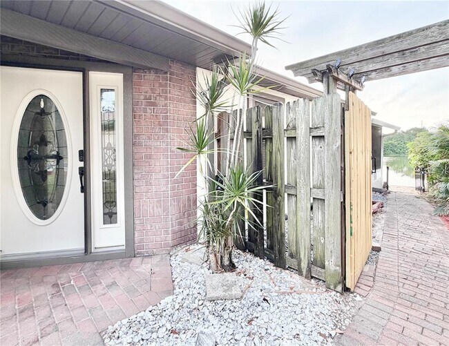 Building Photo - 2245 Springrain Dr