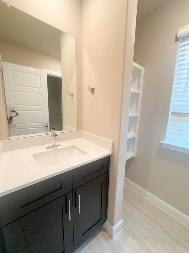 Building Photo - New Build 4 Bed, 2 Bath Home in Mansfield ISD