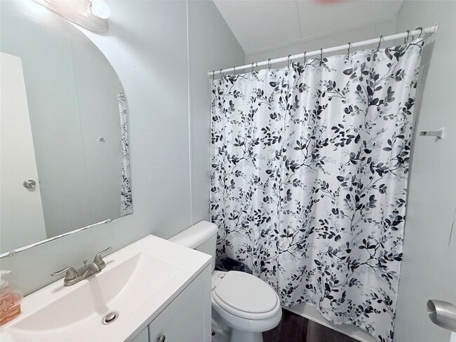 Building Photo - 12738 Pecan Tree Ct