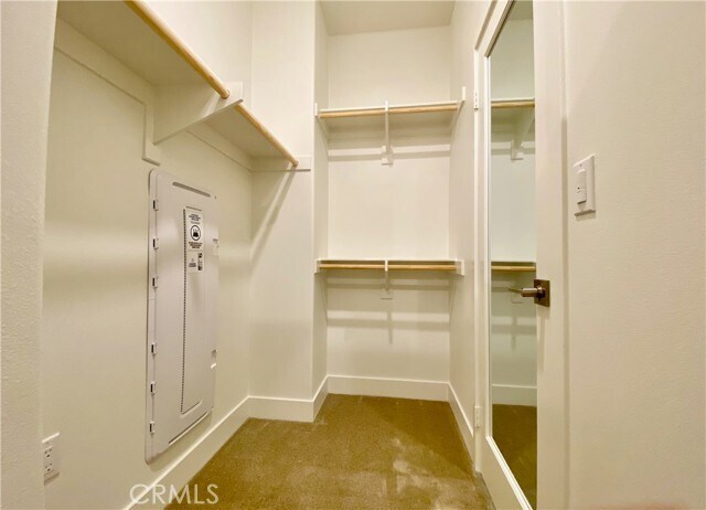 Building Photo - 18303 Iris Ln