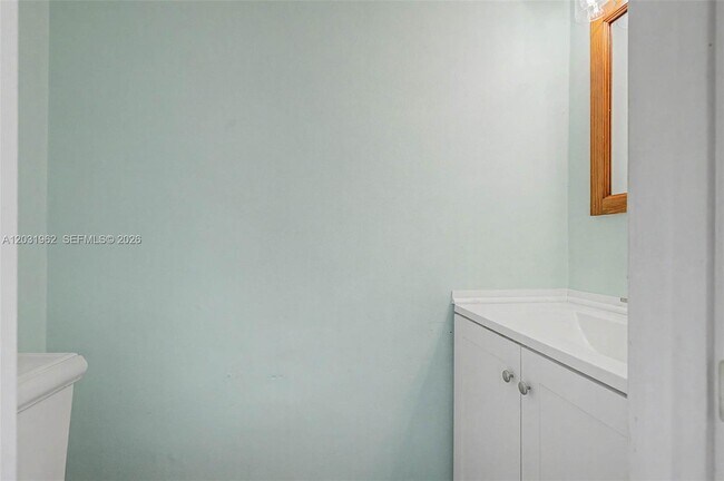Building Photo - 3764 SW 60th Terrace