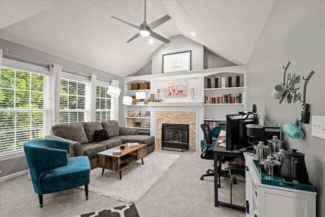 Building Photo - 9004 W 148th St