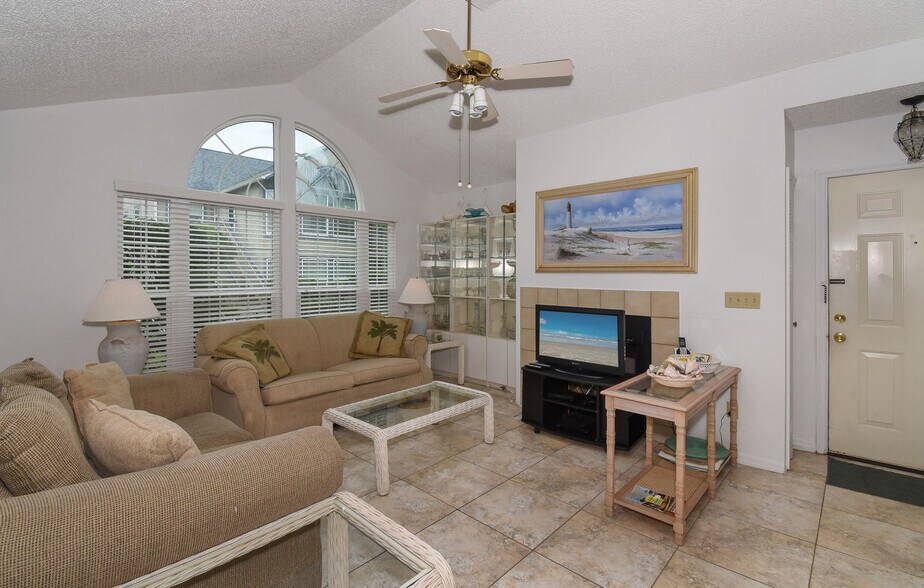 Building Photo - 884 Bay Breeze Wy
