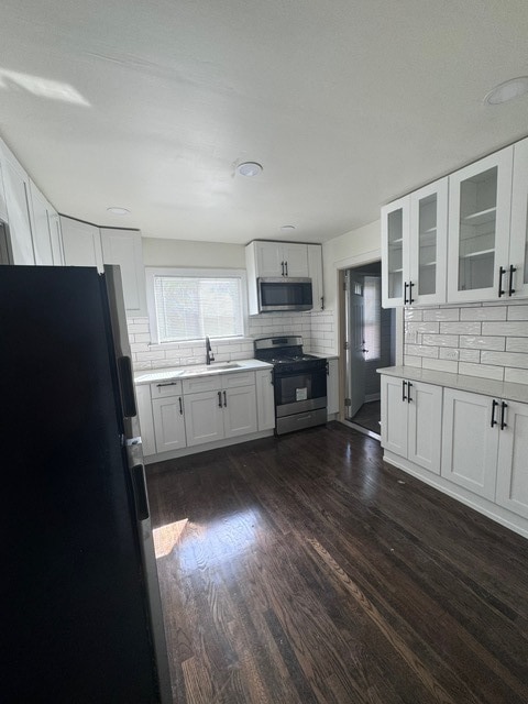 Building Photo - 33 E Walnut Ave